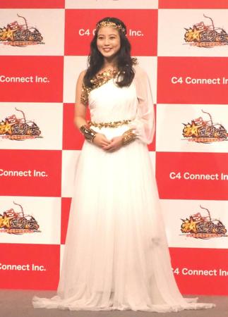 　「放置少女～百花繚乱の萌姫たち～」新ＴＶＣＭ発表会に女神姿で登場した今田美桜