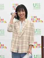 　イベントで笑顔のｒｙｕｃｈｅｌｌ（撮影・開出牧）