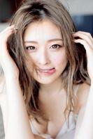 　ゆうちゃみファースト写真集のカットⓒ西條彰仁／講談社