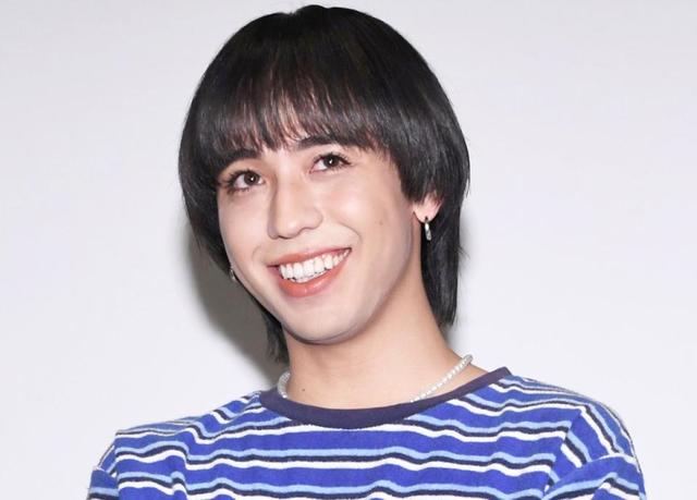 ｒｙｕｃｈｅｌｌ　ティアラつけてキュン顔「おたのしみに」