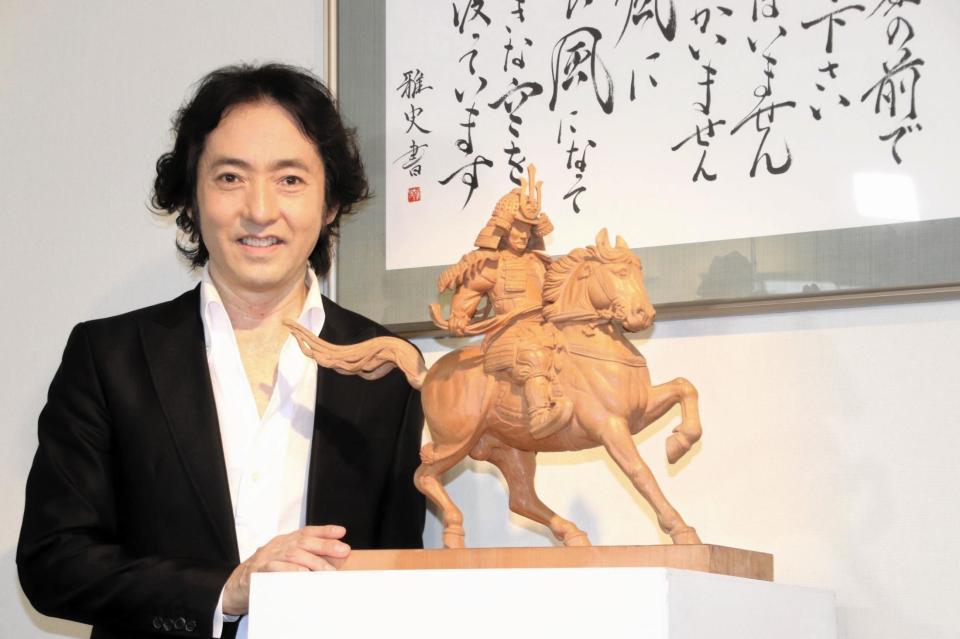 秋川雅史 彫刻家と歌手の二刀流宣言「大谷選手を超えたい」/芸能