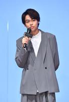 　イベントでトークする菅生新樹＝ヒルトン東京（撮影・西岡正）