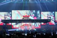 　ＤＪ　ＫＯＯと共演したＳＫＥ４８©２０２２　Ｚｅｓｔ，Ｉｎｃ．／ＡＥＩ