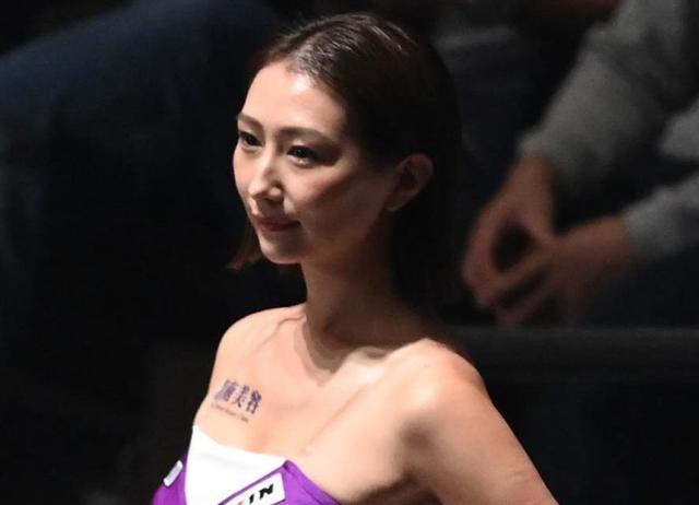 ＲＩＺＩＮガール２児のママで話題の鞠奈、離婚、シングルマザー告白「突然のご報告になりますが」