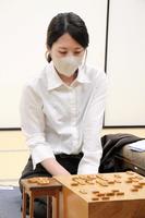 　敗れた里見香奈女流五冠（提供：日本将棋連盟）