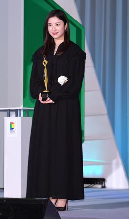 　主演女優賞を受賞した吉高由里子（撮影・棚橋慶太）