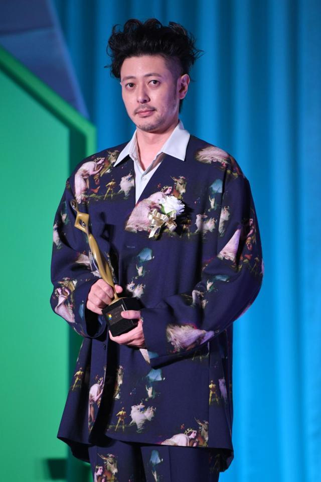 　助演男優賞のオダギリジョー（撮影・棚橋慶太）