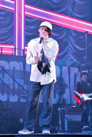 　初のアリーナ公演でファンを魅了したビッケブランカ