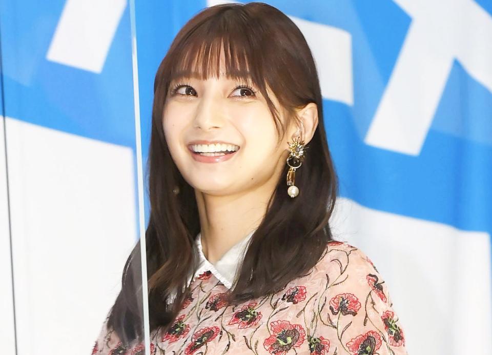 　高野麻里佳＝５月撮影