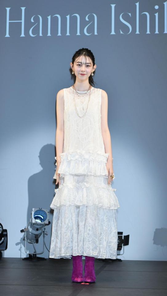 　歌手デビューをした石川花（撮影・佐々木彰尚）