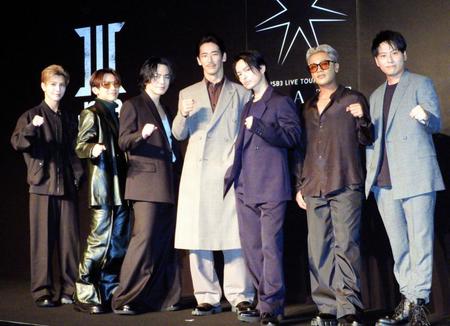 　１年ぶりに７人で集結した三代目Ｊ　ＳＯＵＬ　ＢＲＯＴＨＥＲＳの（左から）岩田剛典、ＮＡＯＴＯ、ØＭＩ、小林直己、今市隆二、ＥＬＬＹ、山下健二郎