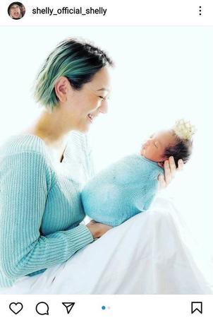 　ＳＨＥＬＬＹのインスタグラム（ｓｈｅｌｌｙ＿ｏｆｆｉｃｉａｌ＿ｓｈｅｌｌｙ）より