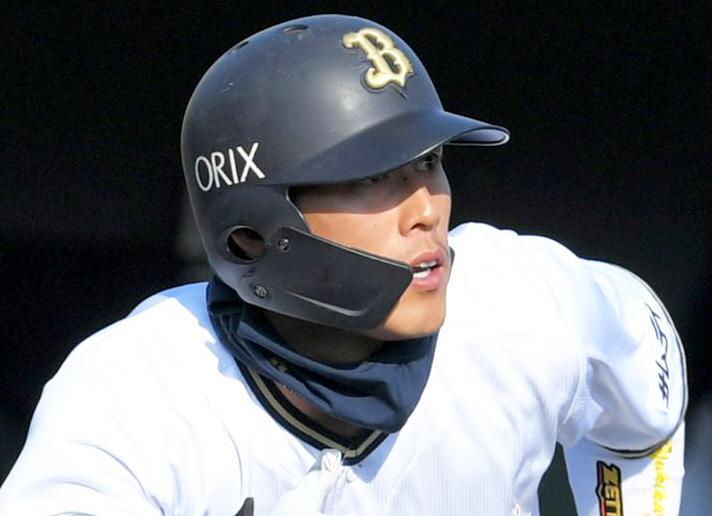 レビュー高評価の商品！ プロ野球 谷佳知 サイン ヘルメット