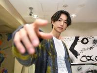 　アーティスト魂を胸に役者の階段を上る綱啓永（撮影・開出牧）