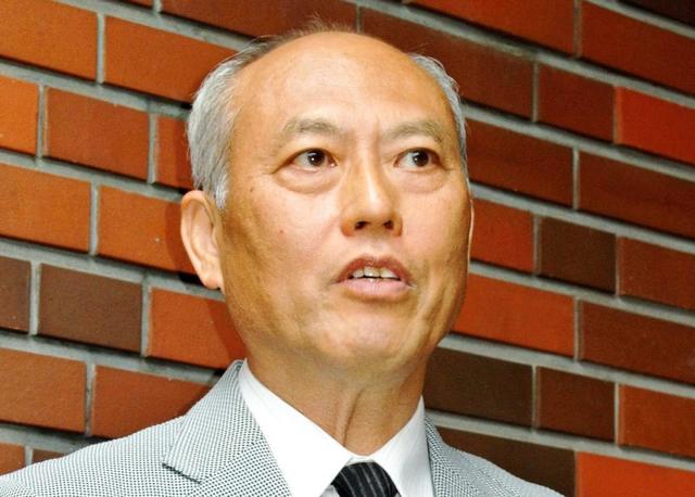 舛添要一氏　Ｗ杯日本人サポーターのごみ拾い活動へ批判的投稿に批判的コメ