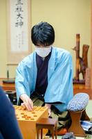 　２日目に挑む藤井聡太竜王（提供：日本将棋連盟）
