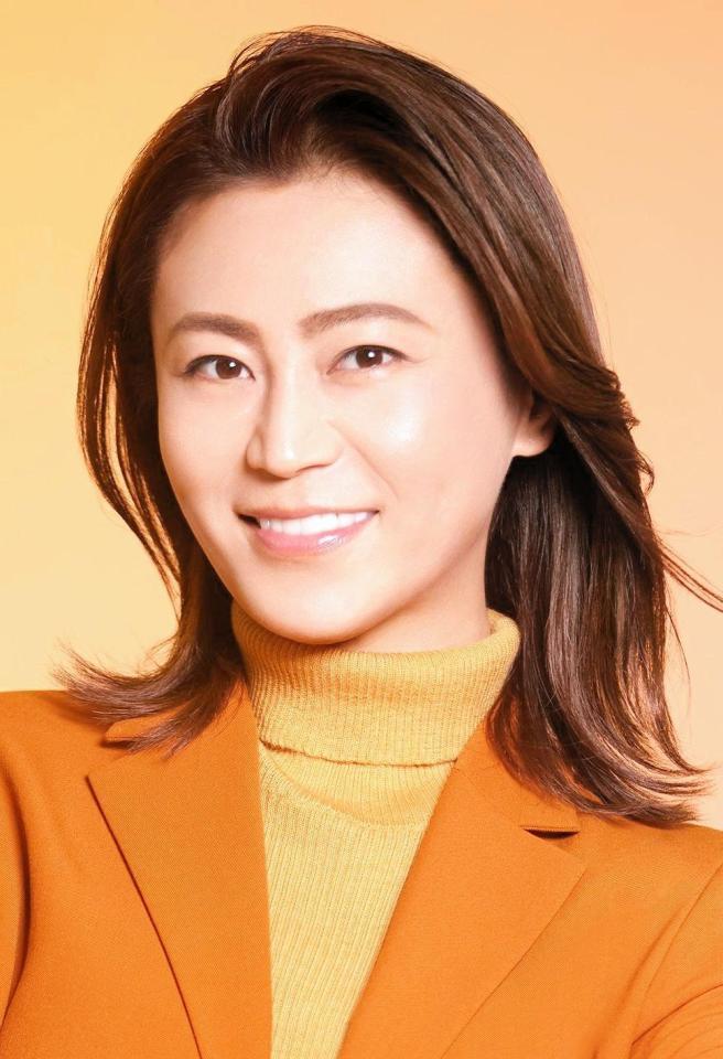 　初のベストアルバムをリリースする氷川きよし