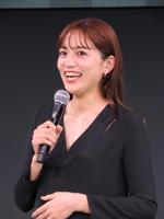 　ライフスタイルブランド「＆ｂｅ」の新ＣＭ発表会に登場した川口春奈