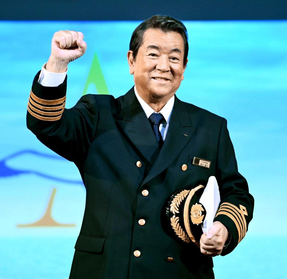 加山雄三全仕事 デビュー45周年記念特別出版 Amazon.co.jp: 加山雄三 GOLD 100: ミュージック