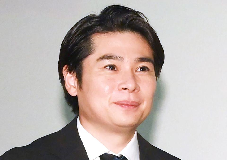 ノブコブ吉村崇 白目を隠す愛想笑いを研究者が絶賛「もはや才能」/芸能