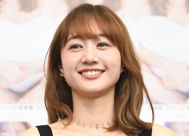 日本イチ一緒に飲みたい美女 高田秋が一般男性と結婚 芸能 デイリースポーツ Online