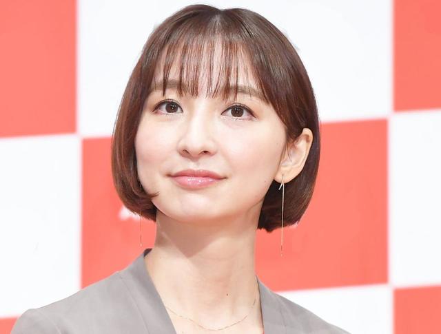 篠田麻里子「不倫した事実はない」週刊誌報道を否定「幼い娘の将来」考え発言控え