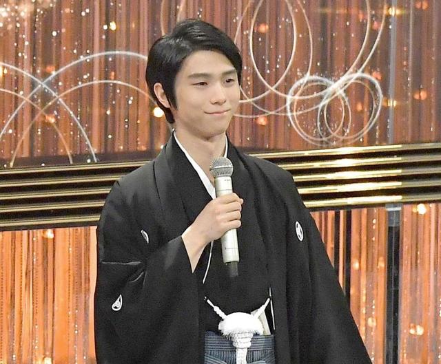 羽生結弦さんが黒柳徹子をフォロー　マイクをさっと差し出す