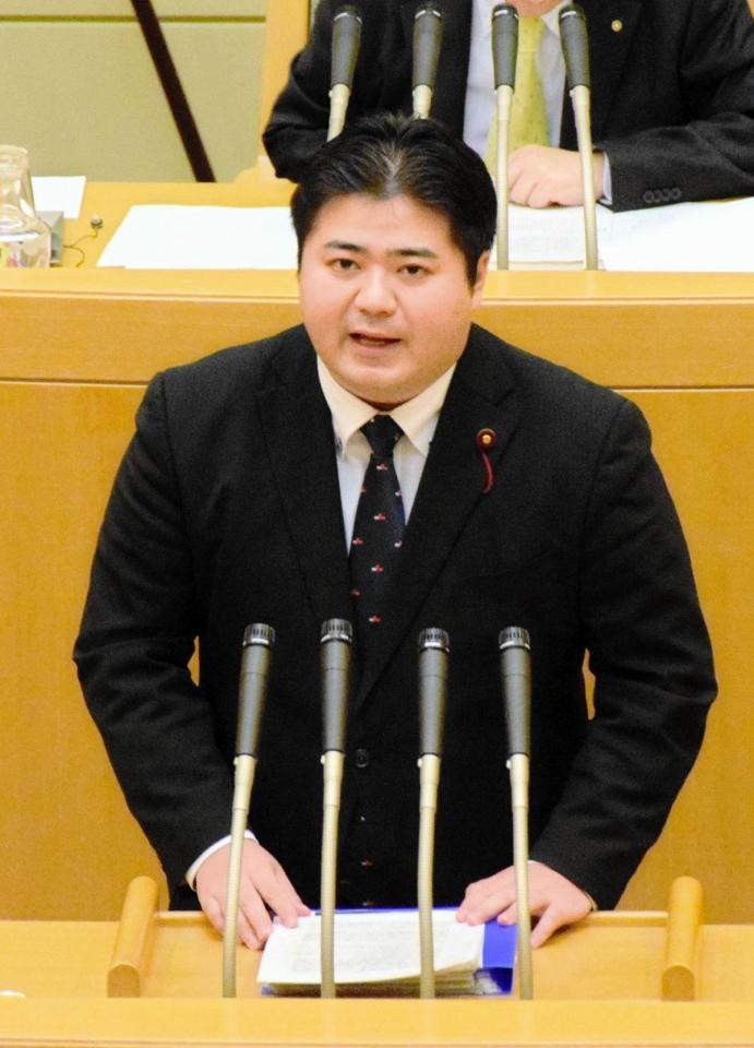 　うえはたのりひろ氏＝２０２０年２月撮影