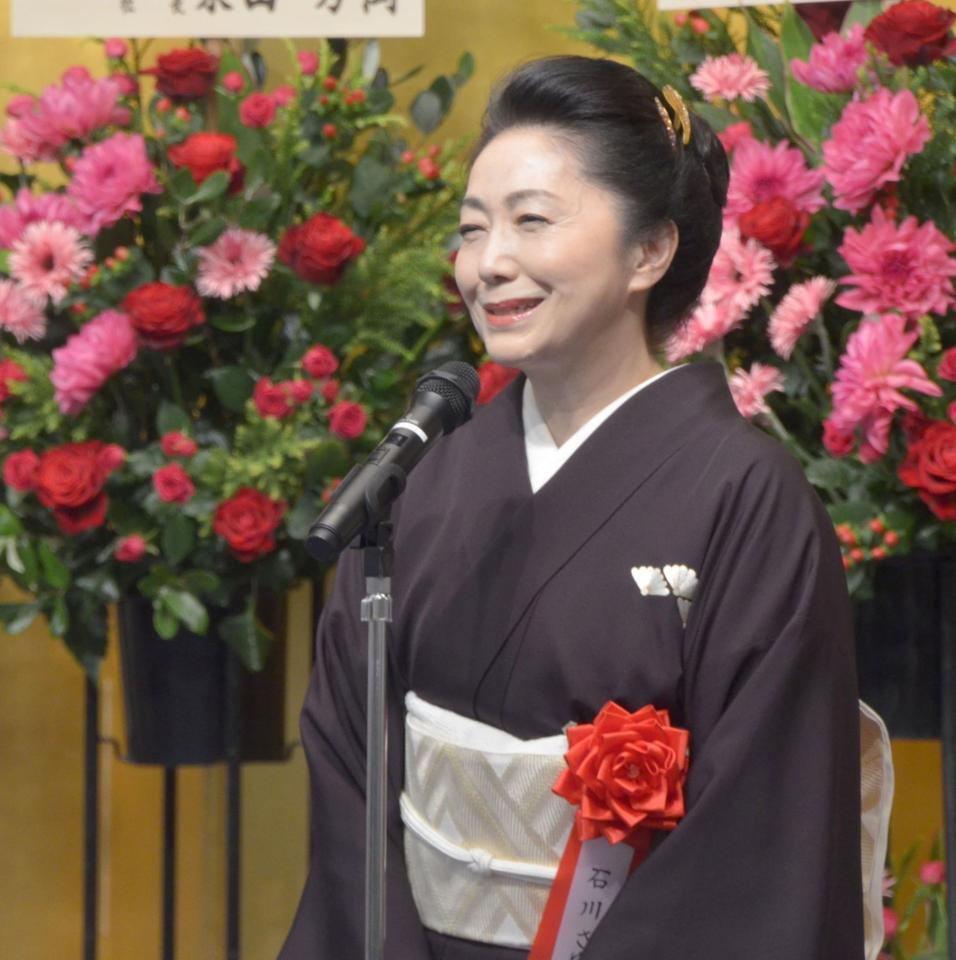 　授賞式に出席した石川さゆり