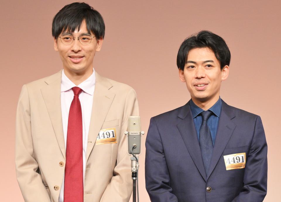 カベポスター・永見大吾（左）と浜田順平