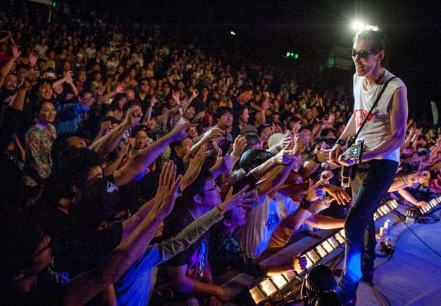 　２０１４年、日比谷公園大音楽堂公演に出演した鮎川誠さん