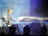 　ピアノで会場に繊細な音を奏でたＹＯＳＨＩＫＩ＝米ロサンゼルス