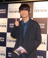 　カレンダー発売記念イベントを行った板垣瑞生