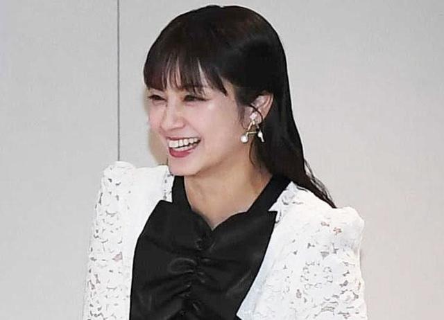 第４子妊娠中の平愛梨 ５歳長男と一緒に作った計５品 冷蔵庫にあるもの で カラフルお皿も個性的 芸能 デイリースポーツ Online