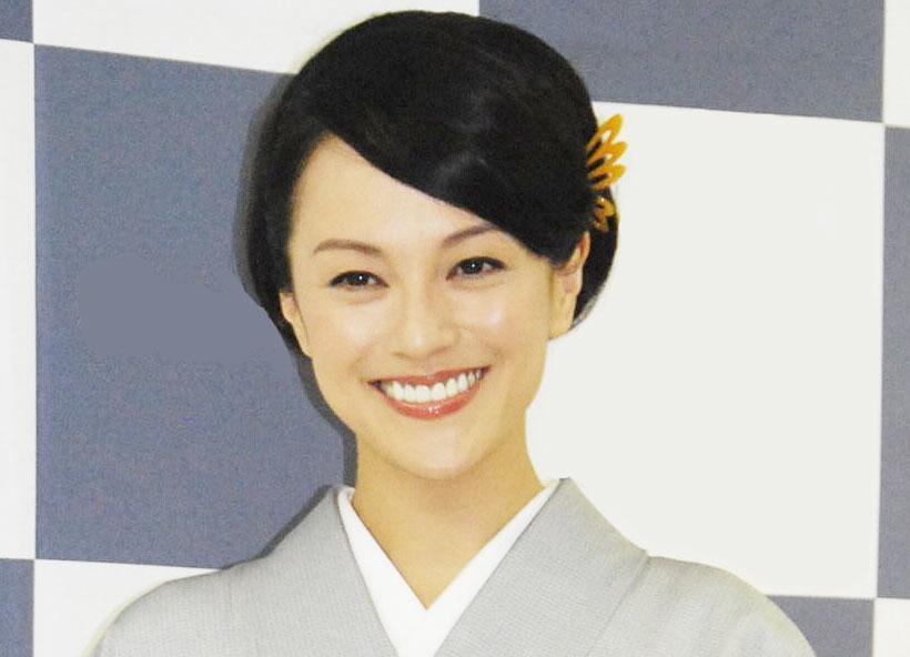 　牧瀬里穂（２０１３年撮影）