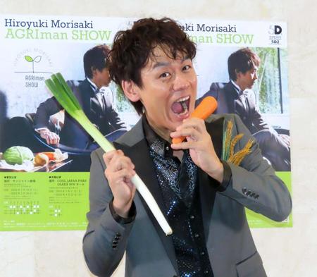 　ソロ公演の公開げいこをおこなった森崎博之＝東京・東池袋のサンシャイン劇場