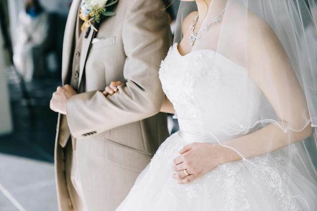 【写真】田中碧　実は秘密裏に結婚していた！美しすぎる花嫁姿「昨年桜の季節に結婚」