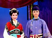 　月組新人公演「応天の門」で初主演した七城雅（右）と初ヒロインの羽音みか