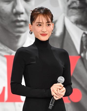 　主演映画の発表会に出席した綾瀬はるか（撮影・出月俊成）