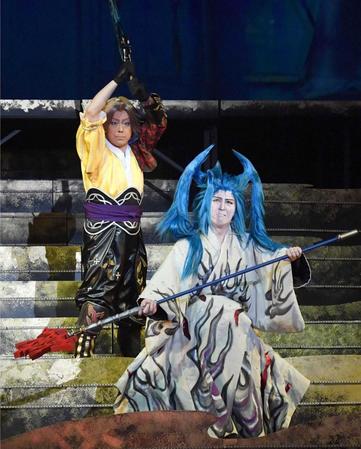 FFⅩ 歌舞伎 九谷焼 FFⅩ 歌舞伎 九谷焼 New Kabuki FINAL FANTASY X