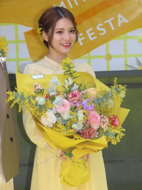 川島海荷 透け感ワンピースで登場 会場騒然「かわいさエグい」/芸能