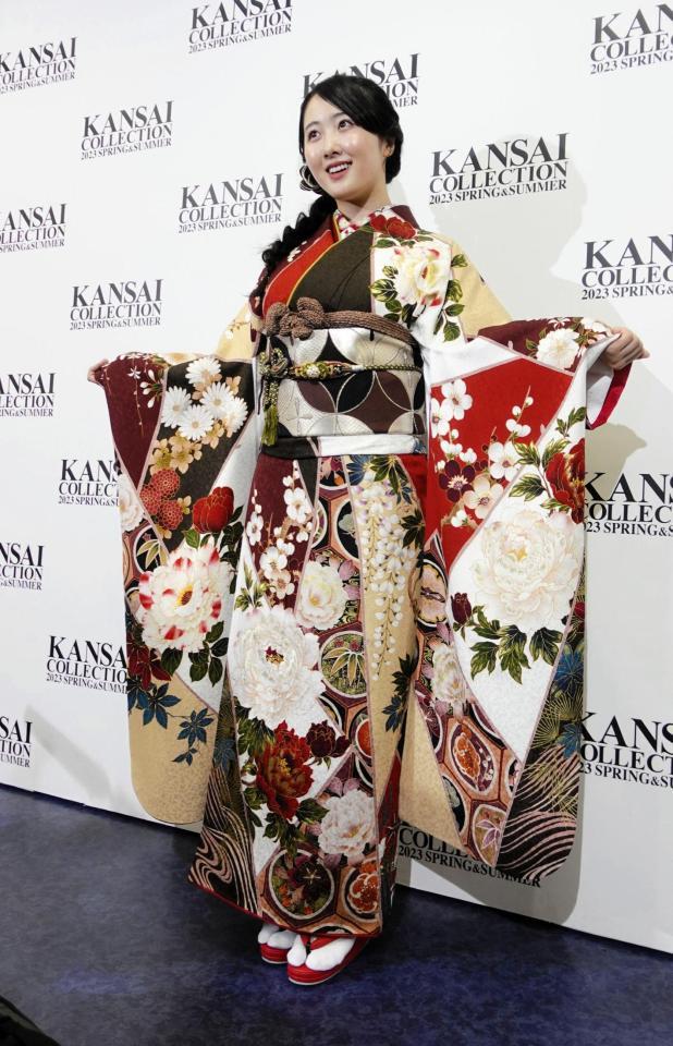  　「ＫＡＮＳＡＩ　ＣＯＬＬＥＣＴＩＯＮ　２０２３　Ｓ／Ｓ」に出演した本田望結