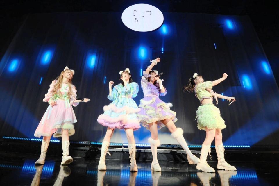 　デビュー８周年記念ライブを行ったわーすたの（左から）左から）三品瑠香、小玉梨々華、松田美里、廣川奈々聖