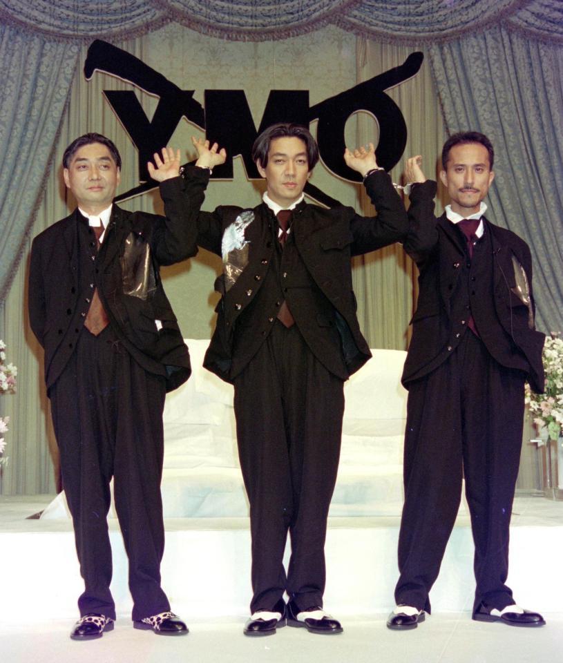 　１０年ぶりの復活会見を行ったＹＭＯ＝１９９３年４月撮影