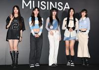 　オープニングセレモニーに登場したＮｅｗＪｅａｎｓ（左から）ヘイン、ヘリン、ハニ、ミンジ、ダニエル（撮影・金田祐二）