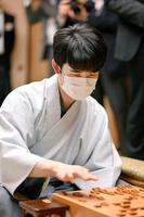 　将棋の第８１期名人戦７番勝負第１局を制し、対局を振り返る藤井聡太六冠