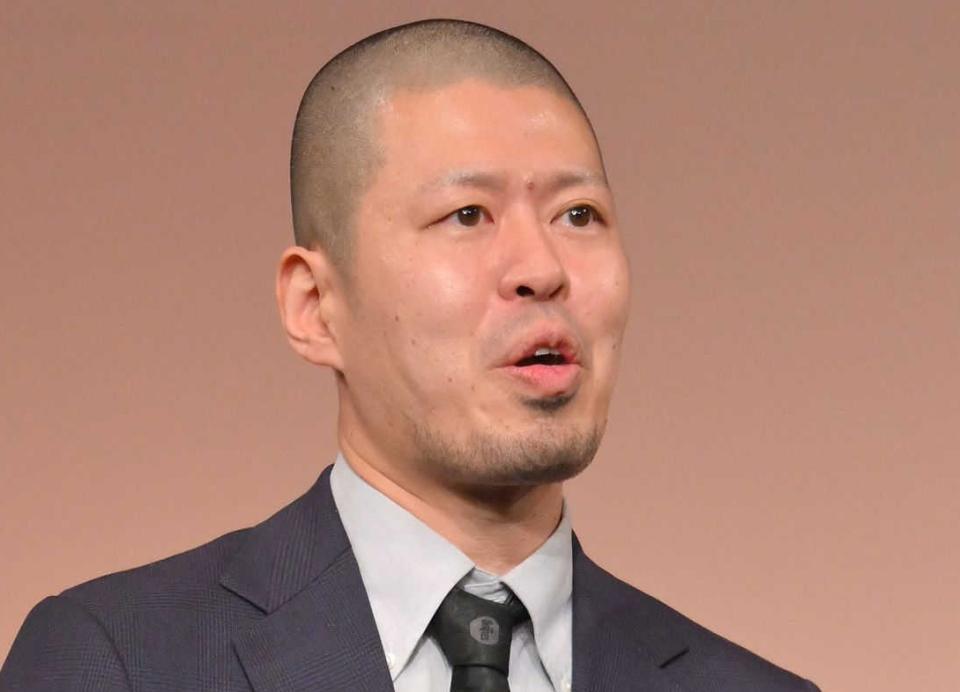 　金属バット・小林圭輔