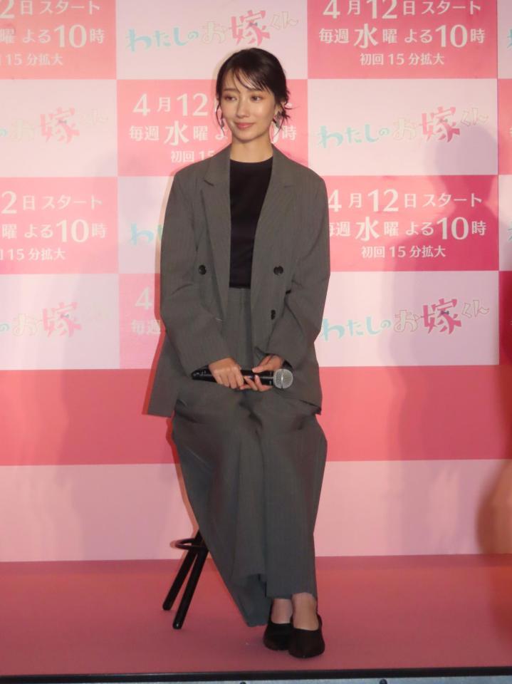 　制作発表会見に出席した波瑠