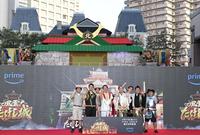 　たけし城復活を喜ぶ（前列左から）木村昴、谷隼人、バナナマン・設楽統、日村勇紀（後列左から）なすなかにし・中西茂樹、那須晃行、狩野英孝、ハリウッドザコシショウ＝東京・恵比寿ガーデンプレイス（撮影・金田祐二）