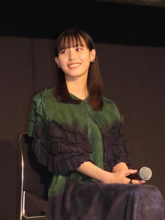 　主演短編映画のイベントに出席し、笑顔を見せる南沙良＝東京・渋谷